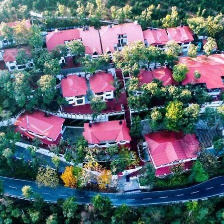 Surbee Resort Mussoorie Kültér fotó