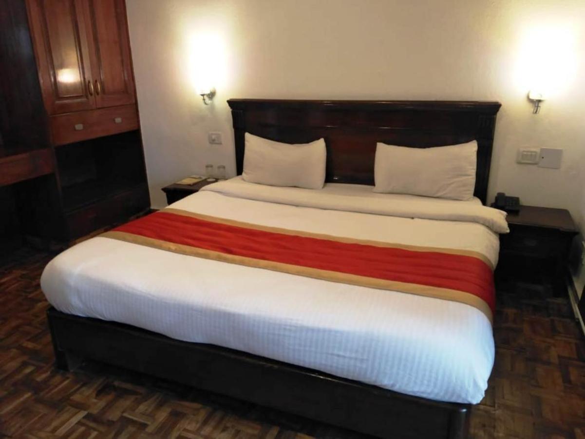 Surbee Resort Mussoorie Kültér fotó