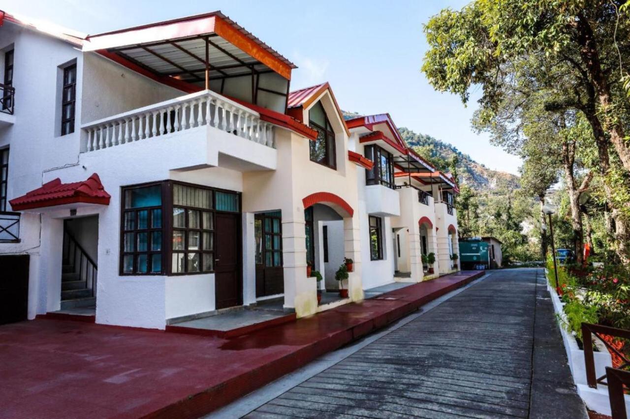 Surbee Resort Mussoorie Kültér fotó