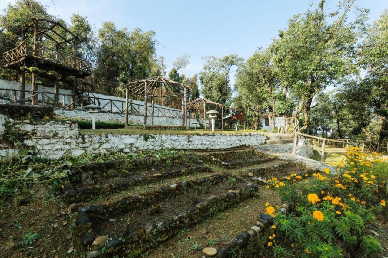 Surbee Resort Mussoorie Kültér fotó