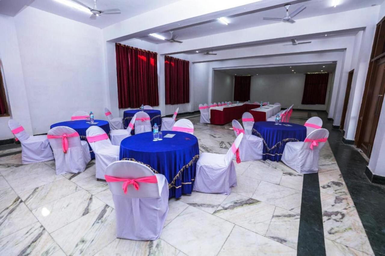 Surbee Resort Mussoorie Kültér fotó